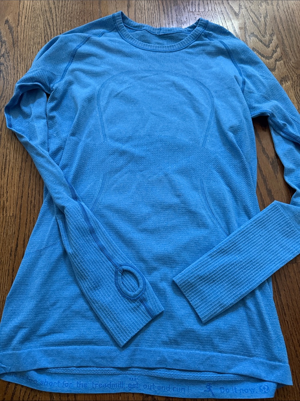 Lululemon blue swiflty long sleeve tee sz 8 EUC